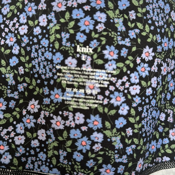 Knix bike shorts size large NWOT - Picture 2 of 3